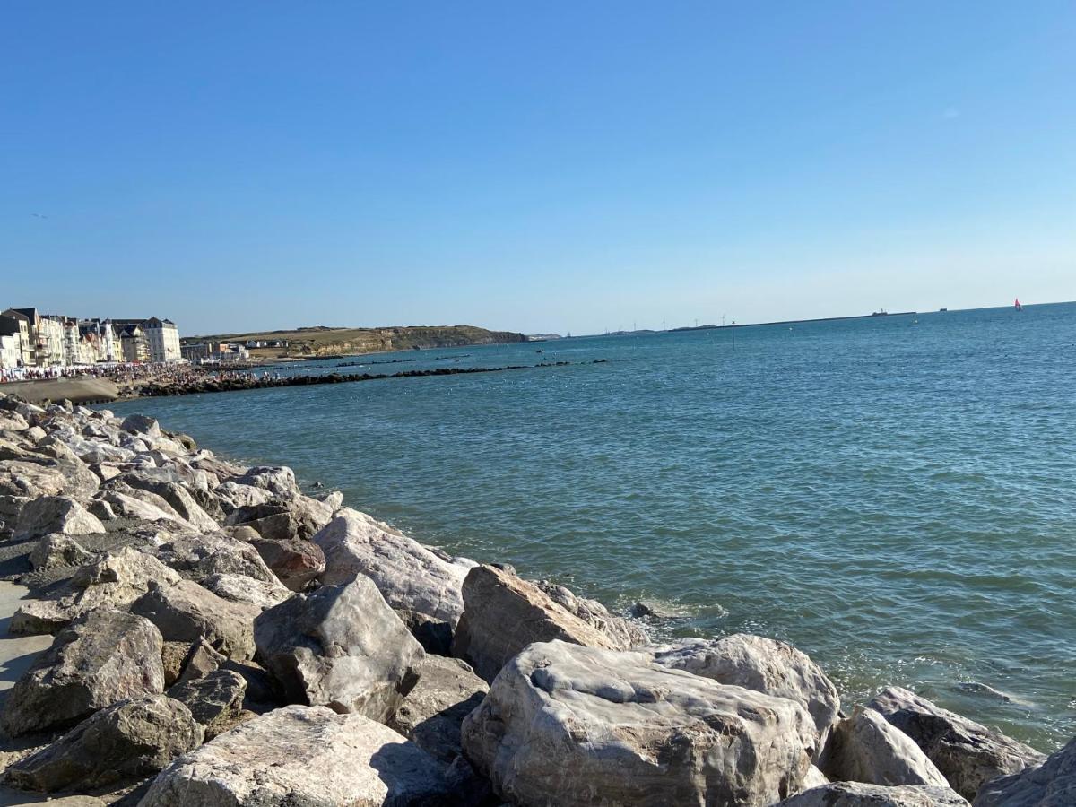 Maison De Village Avec Jardin 15Mn Des Plages, Wifi, 2 Chambres, Jardin Hesdin-lʼAbbé المظهر الخارجي الصورة